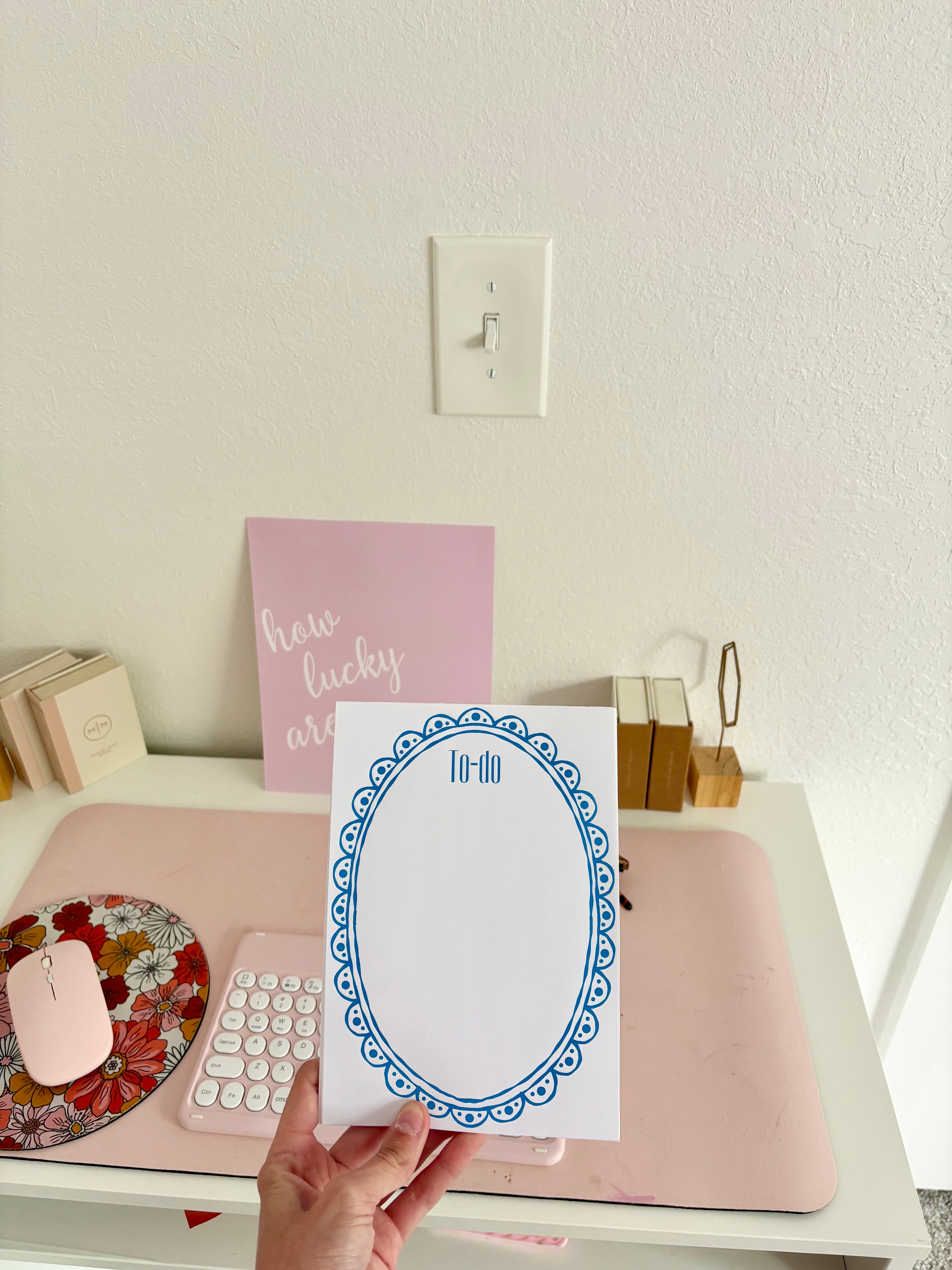 Oval Frame Blue Notepad