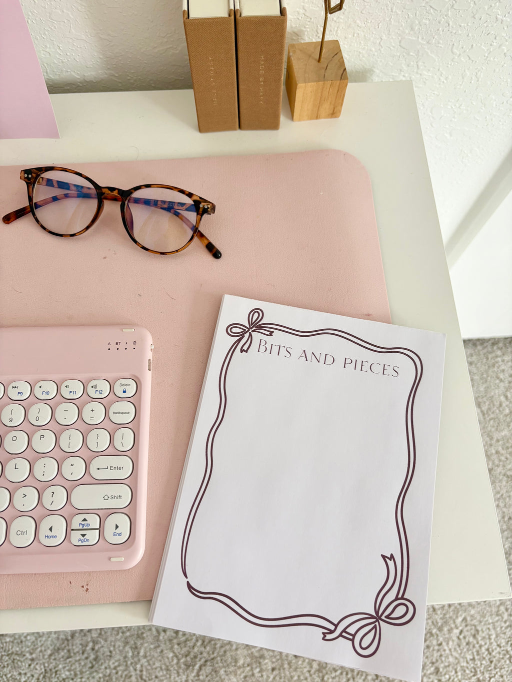 Bows Bits and Pieces Brown Notepad